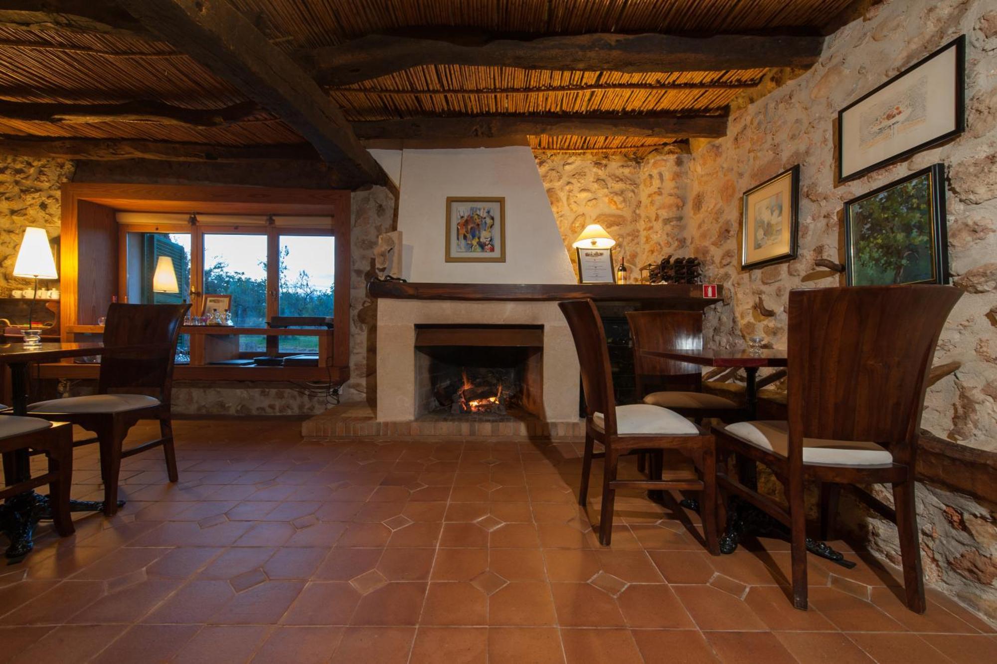 Agroturisme Son Pons Buger Bagian luar foto